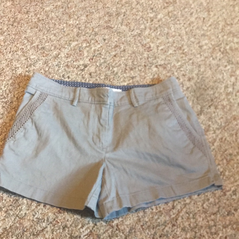 Cute Gray Shorts Size 4 Beacan Cove